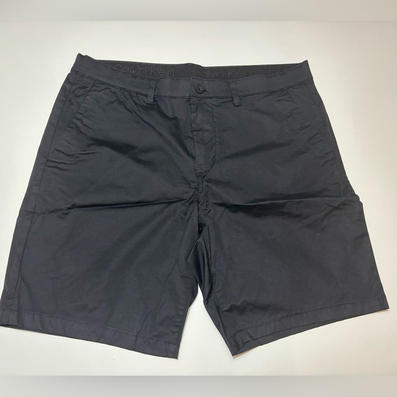 Calvin Klein Men's black Flat Front Shorts. Brand new, never worn. - Picture 1 of 3